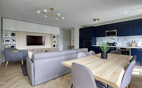 Suite Imperiale, Disneyland Paris, 6 Personnes